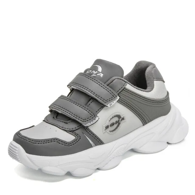 Almir Boys' Casual Sneaker