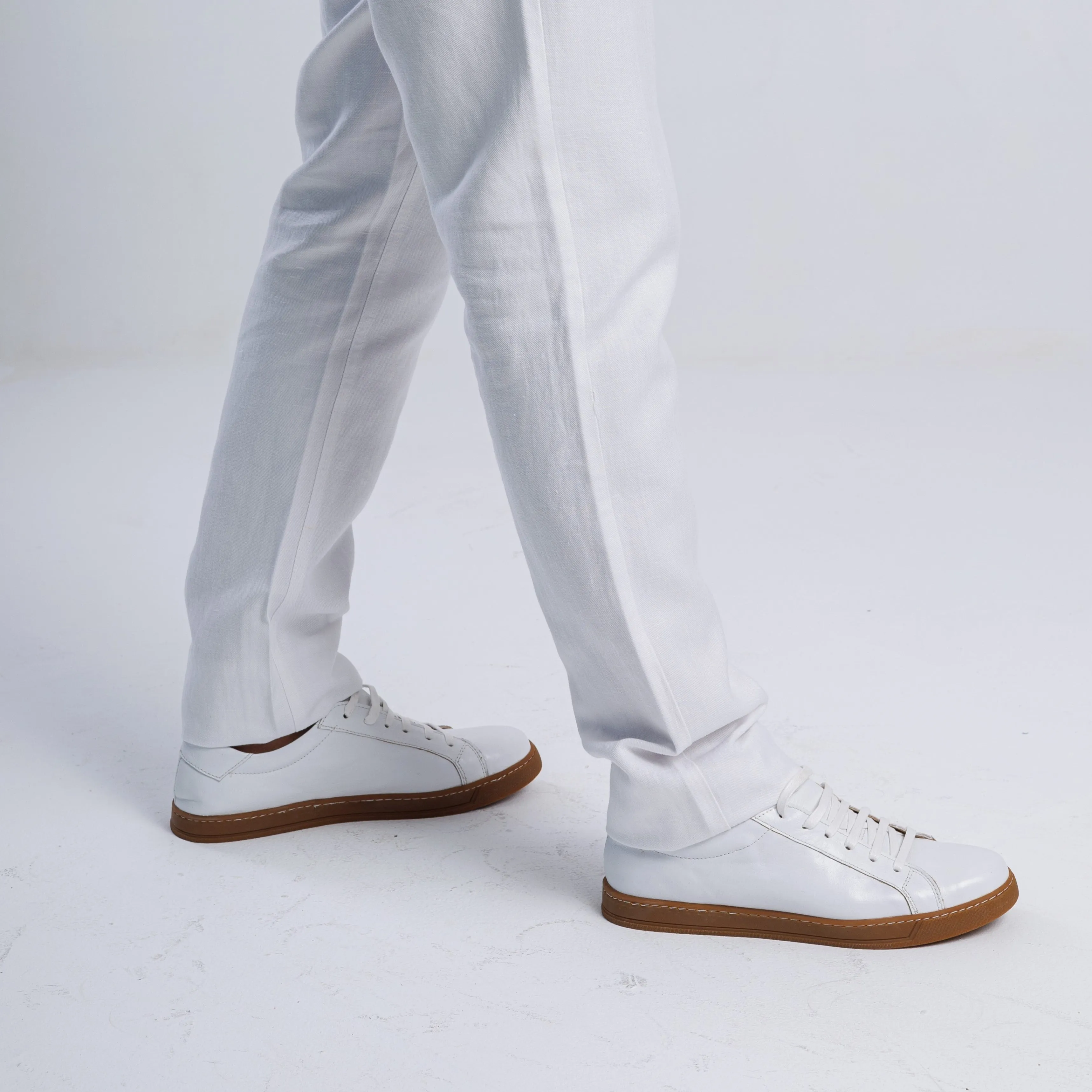 Calf Leather Low-Top Sneakers / Gum Sole