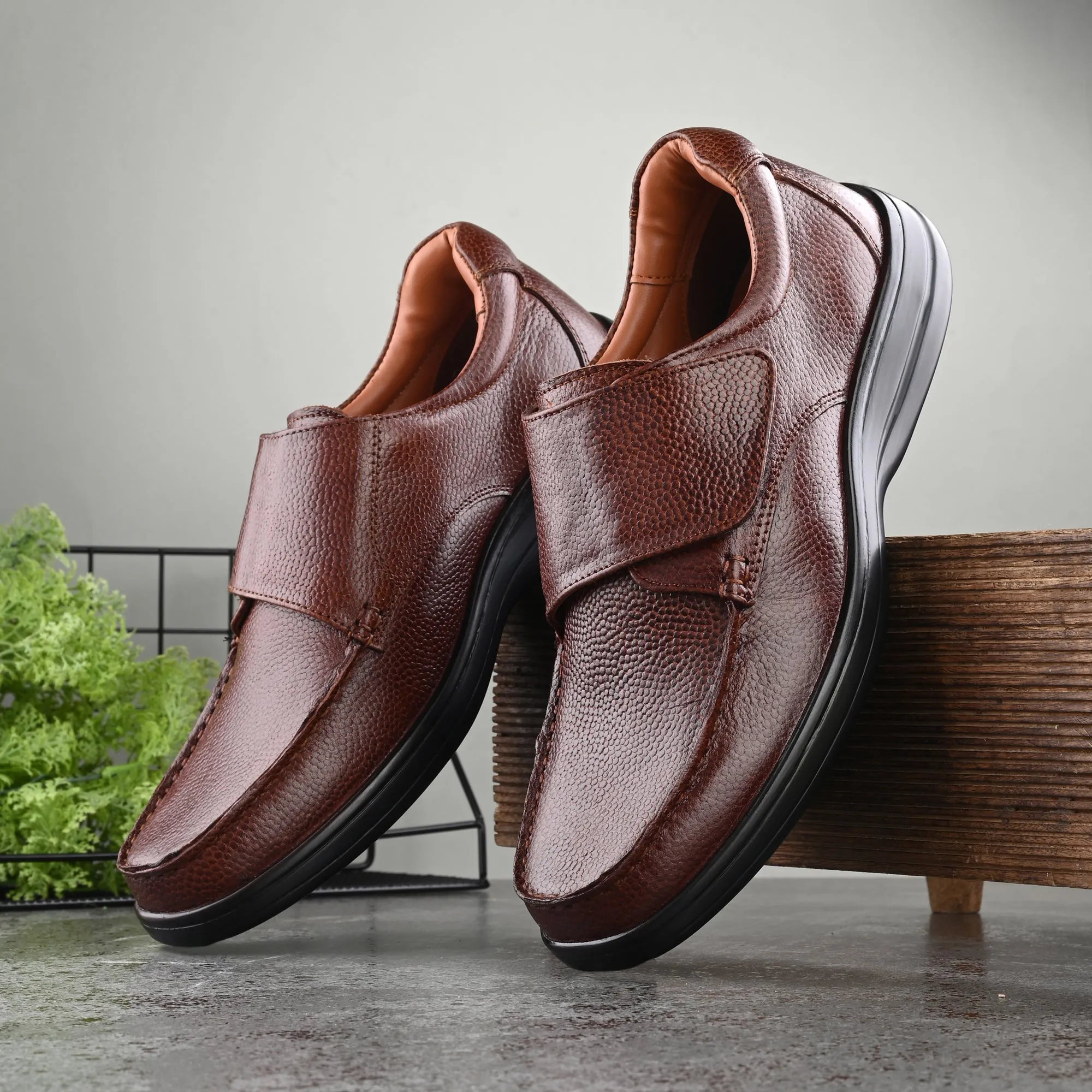 Pure Trumock Full Grain Leather Velcro Slip Ons